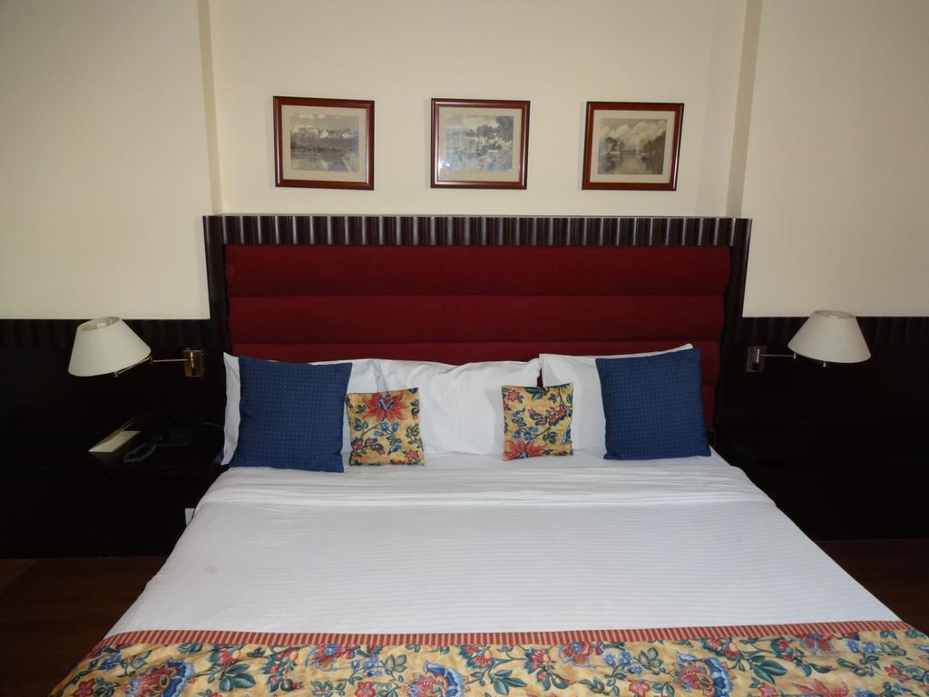 Hotel Broadway Delhi Exterior photo